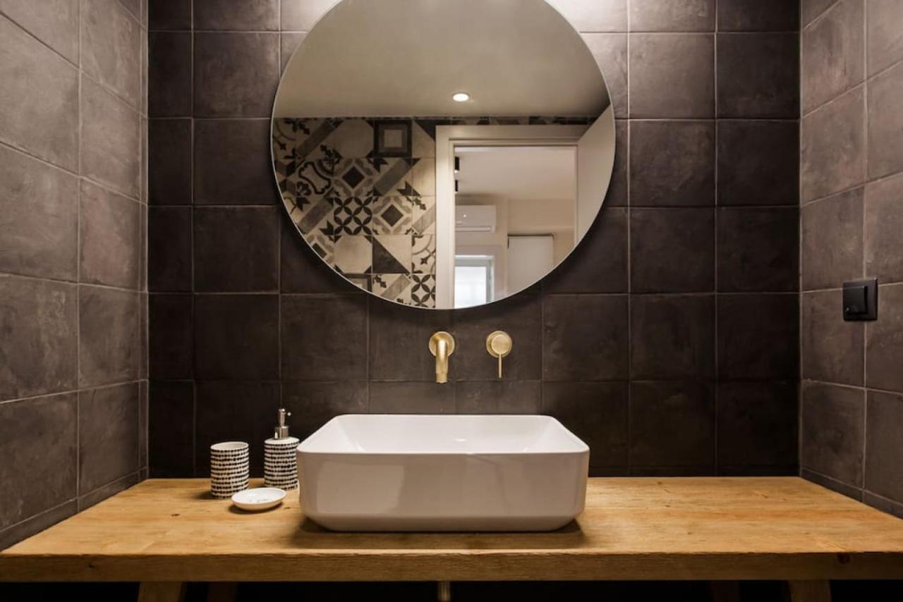 Chic Apartment - Strolling To The Athenian Streets Extérieur photo
